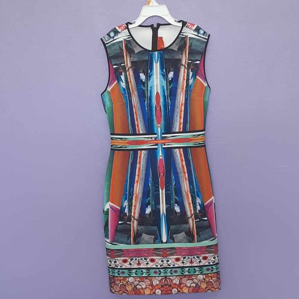 Dress - Picture 3 of 3